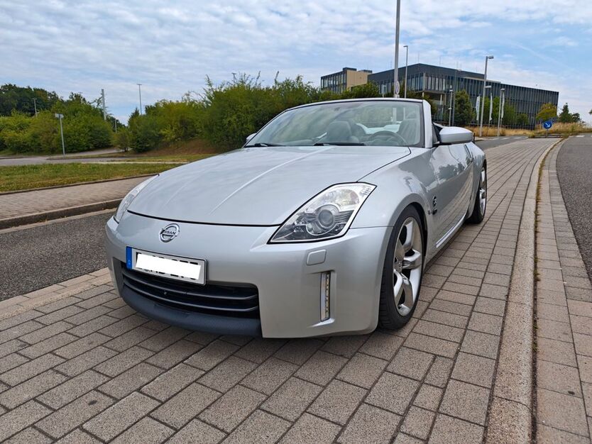 Nissan 350Z 50.500 km 18.500 € Essen 45143