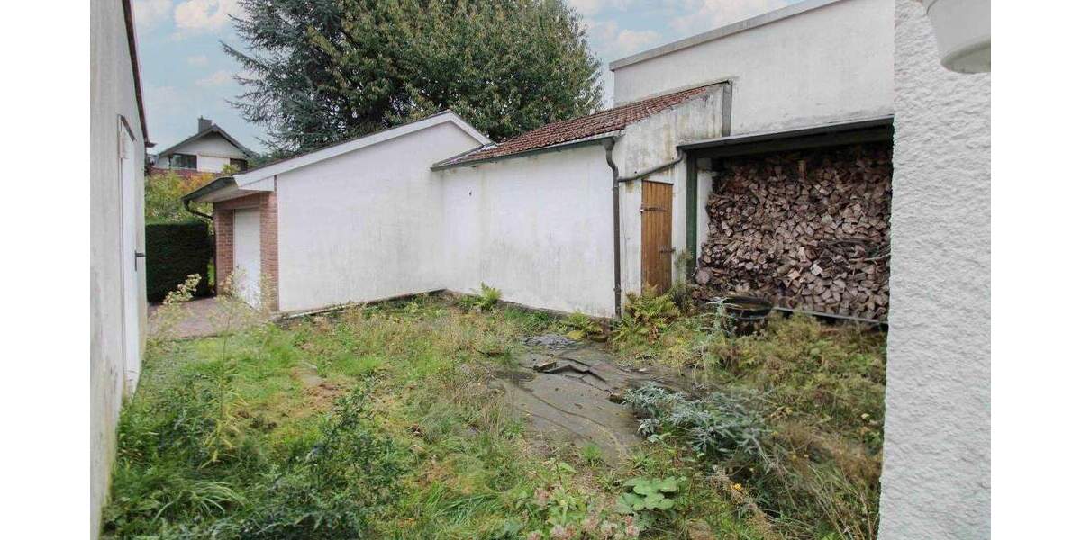 Mehrfamilienhaus, Wohnhaus Bochum Laer - 6 Zimmer, 349.000&euro; | Angebot:25265689