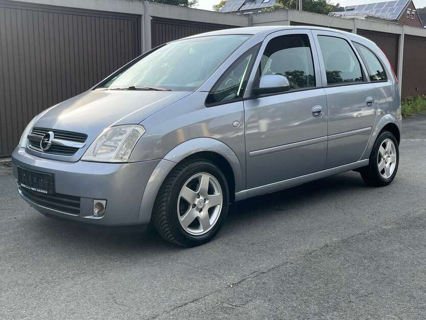 Opel Meriva 82.000 km 2.250 € Oberhausen 46119