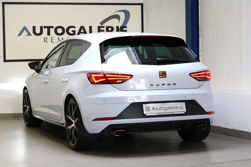Seat Leon 54.900 km 24.990 € Remscheid 42857