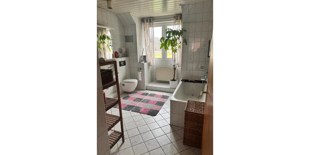 Großzügiges Einfamilienhaus direkt am Naturschutzgebiet 5 zimmer