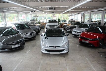 Peugeot 206 83.000 km 2.490 &euro; Essen 45356