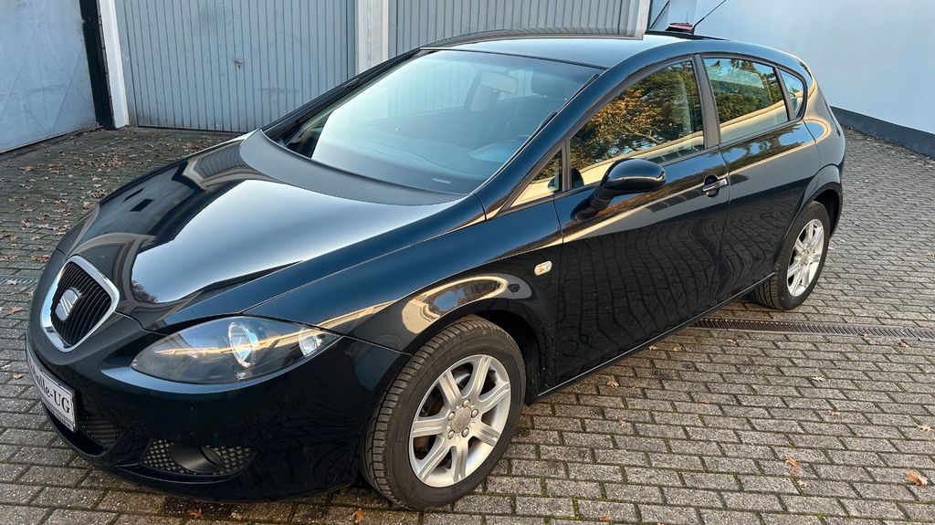 Seat Leon 237.700 km 2.740 &euro; Oberhausen 46047