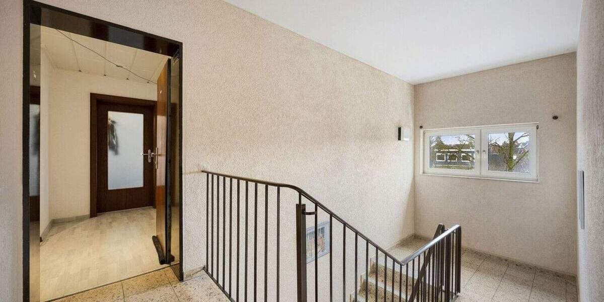 Etagenwohnung Castrop-Rauxel Frohlinde - 5 Zimmer, 176 m&sup2;, 340.000&euro; | Angebot:25301862