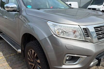 Nissan Navara 219.289 km 9.950 &euro; wuppertal 42285