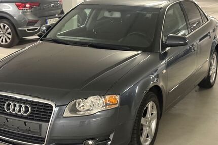Audi A4 255.000 km 2.000 &euro; Essen 45326