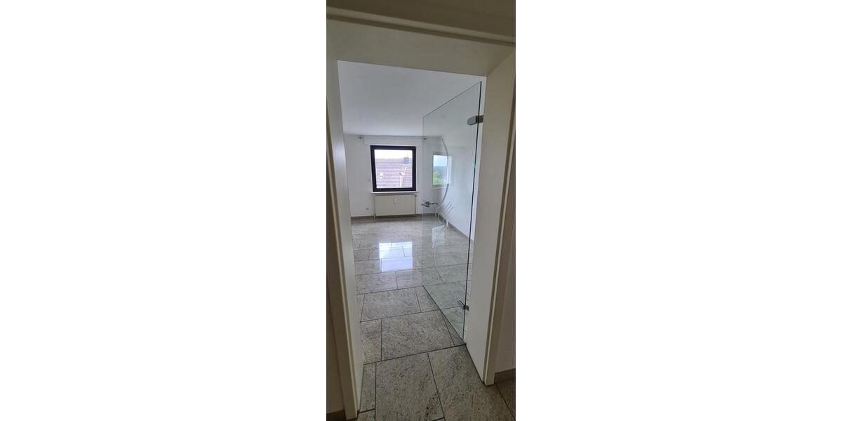 Erdgeschoßwohnung Ennepetal - 2.5 Zimmer, 85 m&sup2;, 850&euro; | Angebot:26449061
