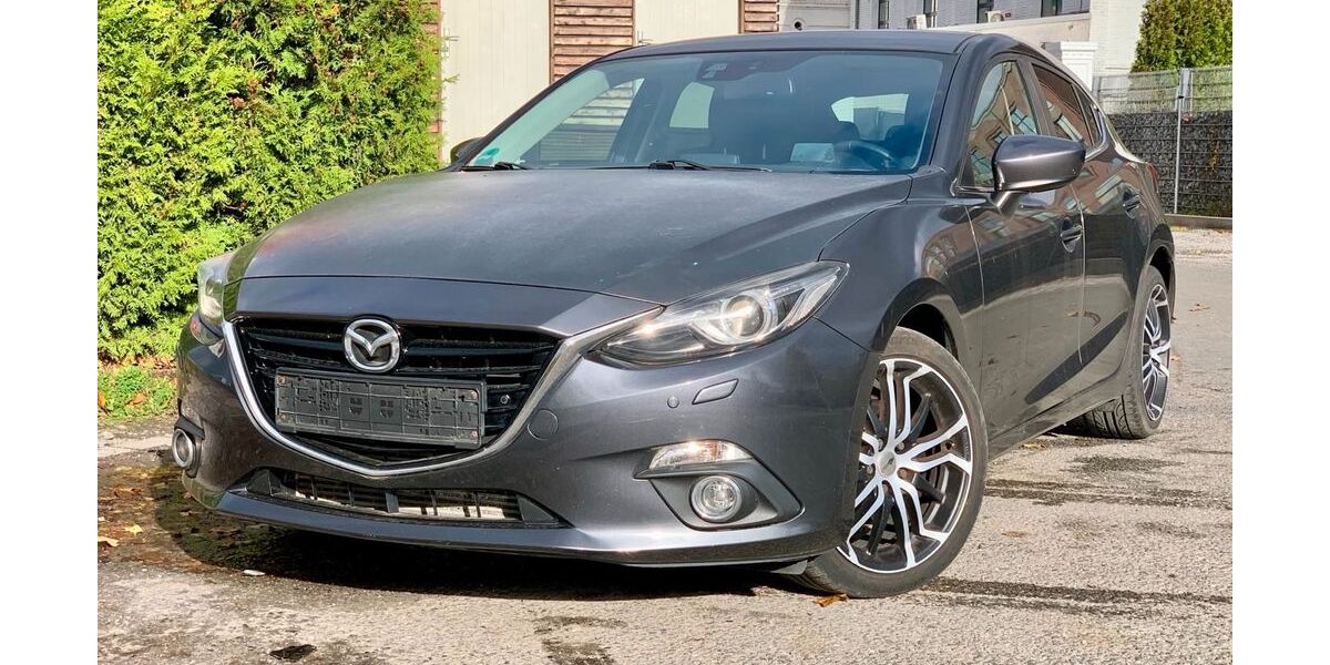 Mazda 3 151.691 km 8.200 &euro; Gelsenkirchen 45884