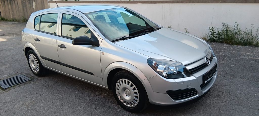 Opel Astra 180.000 km 1.990 &euro; Herten 45699