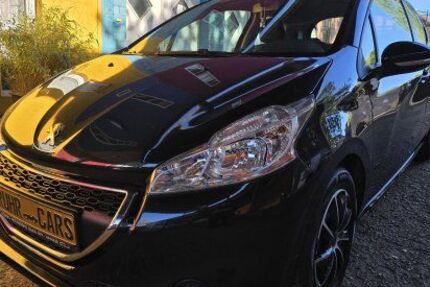Peugeot 208 150.000 km 3.350 &euro; Dortmund 44263