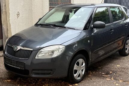 Skoda Fabia 98.000 km 4.250 € Mülheim an der ruhr 45475