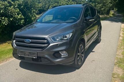 Ford Kuga 58.000 km 18.400 &euro; Dortmund 44309