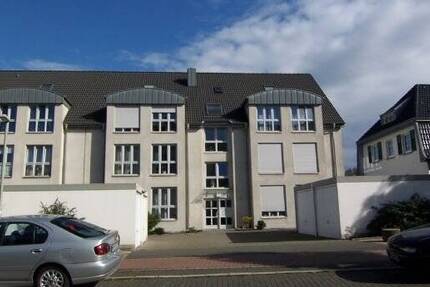 Attraktive 3,5-Raum-Eigentumswohnung mit Balkon, Garage und schönem Ausblick in Herne-Börnig 3 zimmer