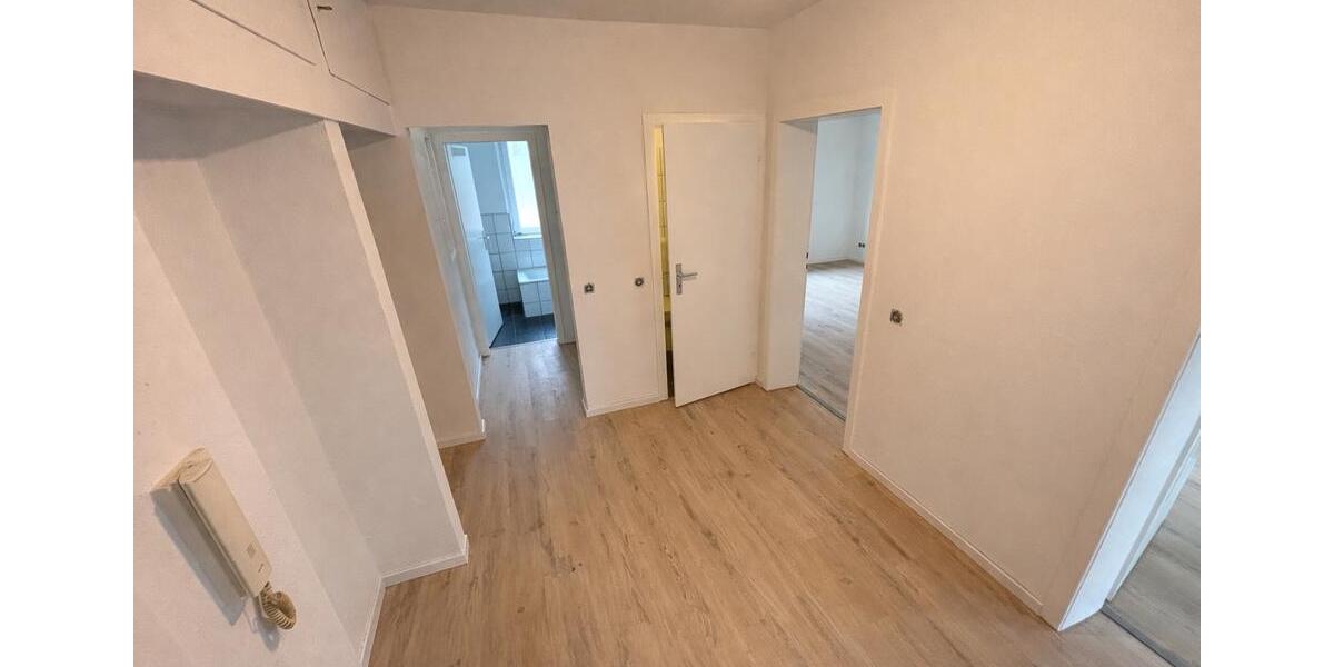 Erdgeschoßwohnung Dortmund Hombruch - 2 Zimmer, 57 m&sup2;, 600&euro; | Angebot:25720010