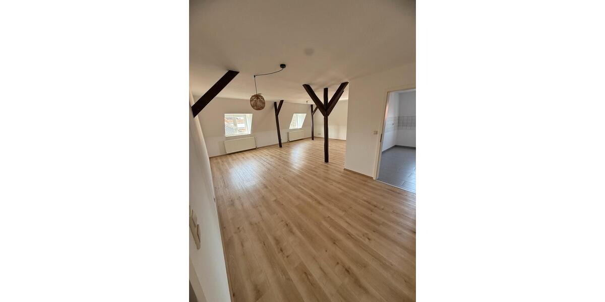 Dachgeschoßwohnung Recklinghausen Hillerheide - 3.5 Zimmer, 115 m&sup2;, 748&euro; | Angebot:26393884