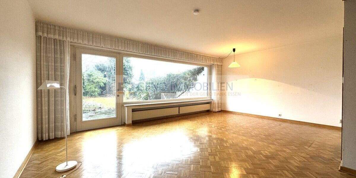 Reihenmittelhaus Hattingen Niederwenigern - 5 Zimmer, 102 m&sup2;, 395.000&euro; | Angebot:25476453