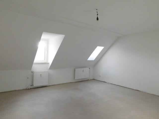 Dachgeschoßwohnung Hattingen Blankenstein - 2 Zimmer, 48 m&sup2;, 489&euro; | Angebot:22003560