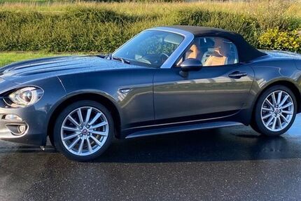 Fiat 124 Spider