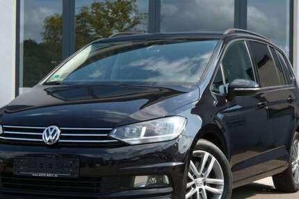 VW Touran 170.057 km 17.350 € Bochum 44807