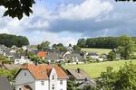 Mehr- Einfamilienhaus mit viel Platz und Garten -PROVISIONSFREI-