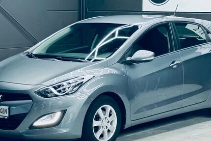 Hyundai i30 70.000 km 8.490 € Velbert 42549