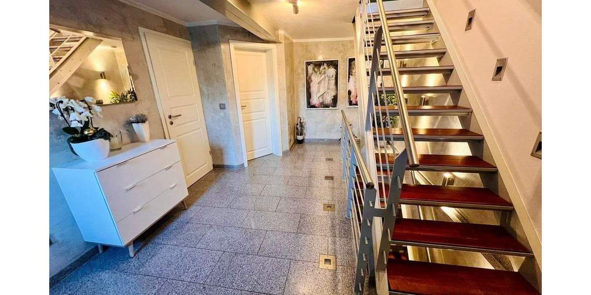 Doppelhaushälfte Recklinghausen Hochlarmark - 4 Zimmer, 220 m&sup2;, 470.000&euro; | Angebot:24909583