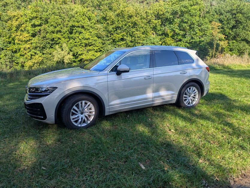 VW Touareg 39.850 km 53.990 € Dortmund 44287