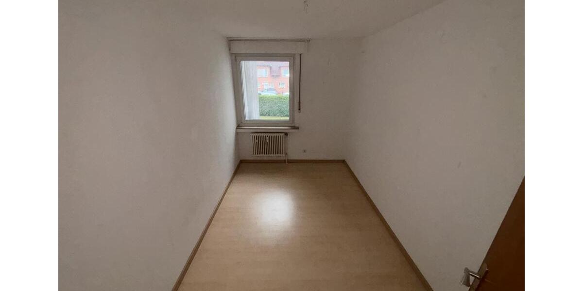Etagenwohnung Gelsenkirchen Gelsenkirchen-Nord - 4 Zimmer, 97 m&sup2;, 1.100&euro; | Angebot:25790824
