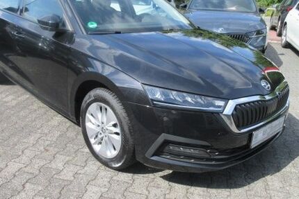 Skoda Octavia 90.840 km 21.988 € Bergkamen 59192