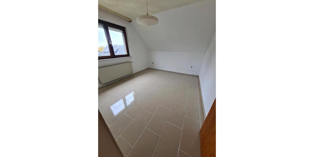 Wohnung zu vermieten in Wuppertal Langerfeld bornscheuerstraße 4 zimmer