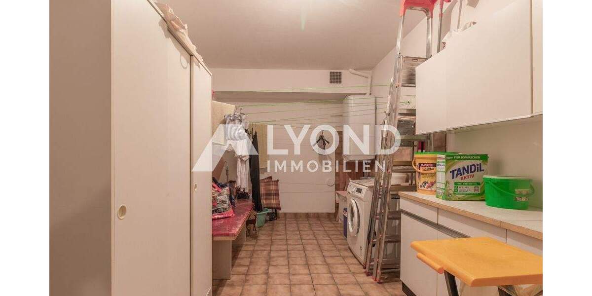 Etagenwohnung Hagen / Hohenlimburg Hohenlimburg - 5 Zimmer, 131 m&sup2;, 235.000&euro; | Angebot:24544252