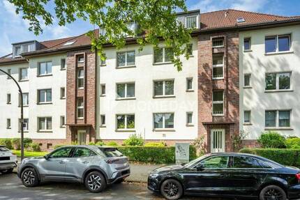 Praktisch geschnittene 2-Zimmer-Wohnung mit EBK und Gemeinschaftsgarten in Hörde