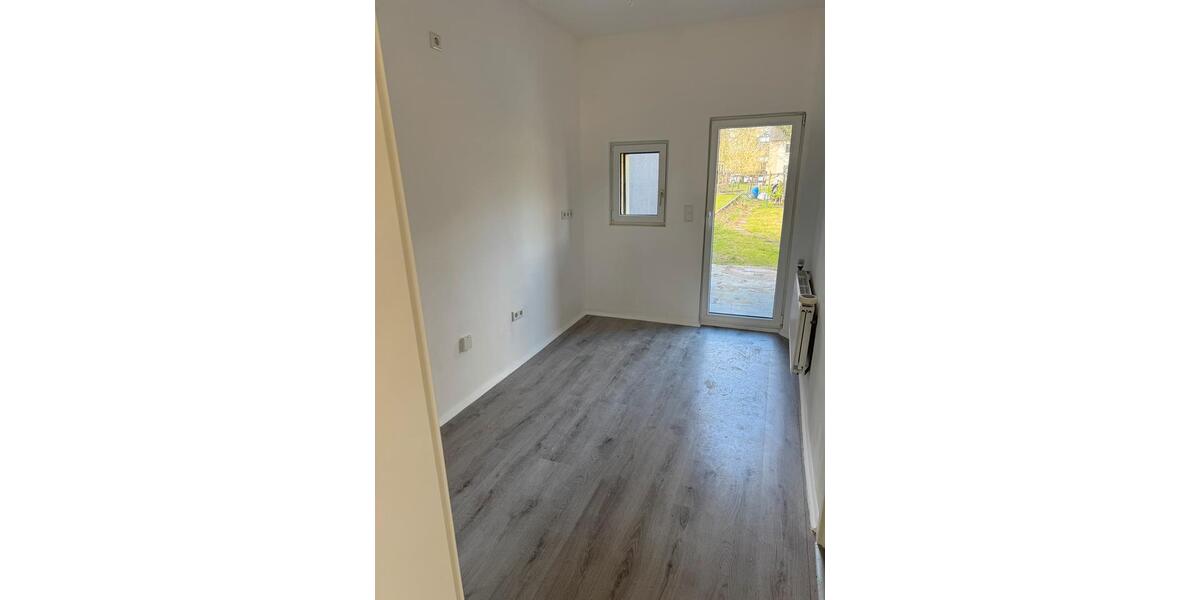 Reihenhaus Dortmund Eving - 5.5 Zimmer, 120 m&sup2;, 1.900&euro; | Angebot:26025197