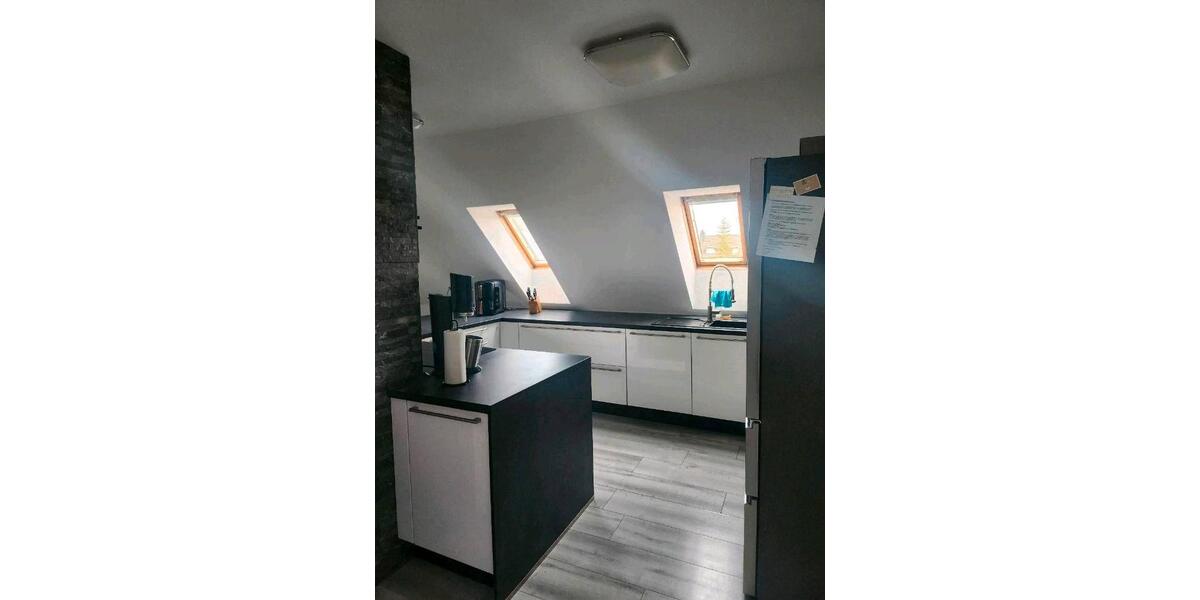 Dachgeschoßwohnung Dortmund Brackel - 3.5 Zimmer, 95 m&sup2;, 1.300&euro; | Angebot:26432429