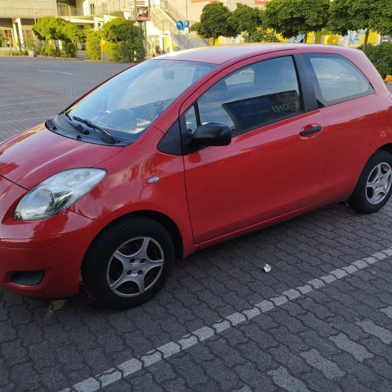 Yaris