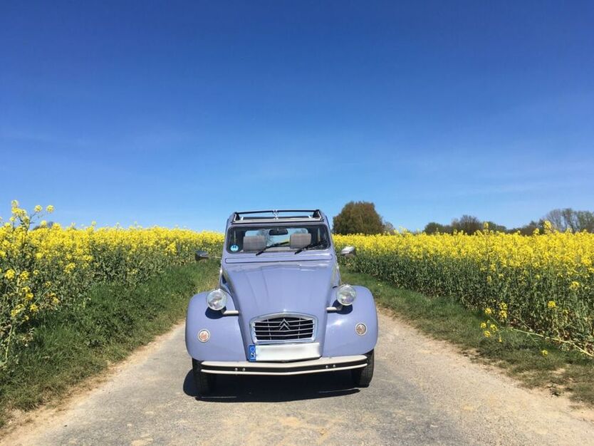 2 CV