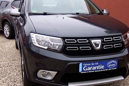 Dacia Sandero 85.900 km 9.880 &euro; Bottrop 46242