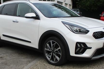 Kia Niro 44.200 km 20.900 € Dortmund 44263