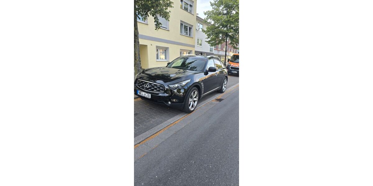 INFINITI FX 240.000 km 5.999 &euro; Marl 45770