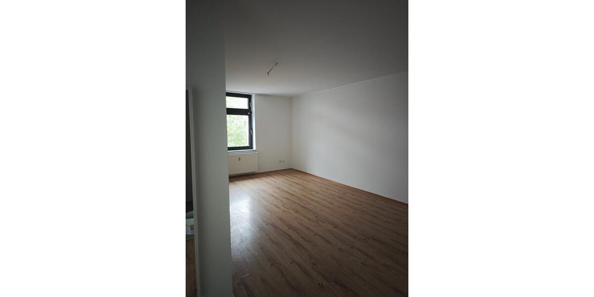 Dachgeschoßwohnung Gelsenkirchen Ückendorf - 3.5 Zimmer, 95 m&sup2;, 650&euro; | Angebot:26535417