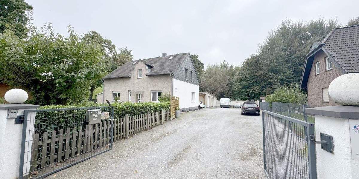 Einfamilienhaus Oberhausen Schwarze Heide - 7 Zimmer, 176 m&sup2;, 595.000&euro; | Angebot:25709904