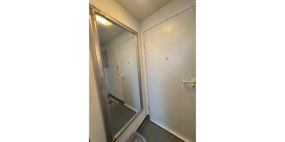 Dachgeschoßwohnung Bochum Wiemelhausen - 2 Zimmer, 32 m&sup2;, 550&euro; | Angebot:26400631