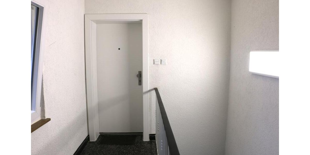 Helle möblierte Wohnung mit Einbauküche Uni und Limbecker Platz 2 zimmer