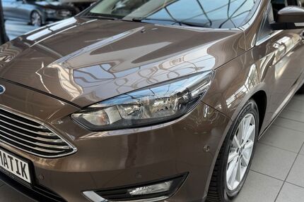 Ford Focus 153.000 km 11.890 &euro; Bottrop 46236