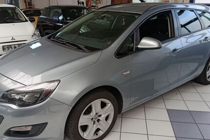 Opel Astra 193.000 km 3.490 &euro; Recklinghausen 45659