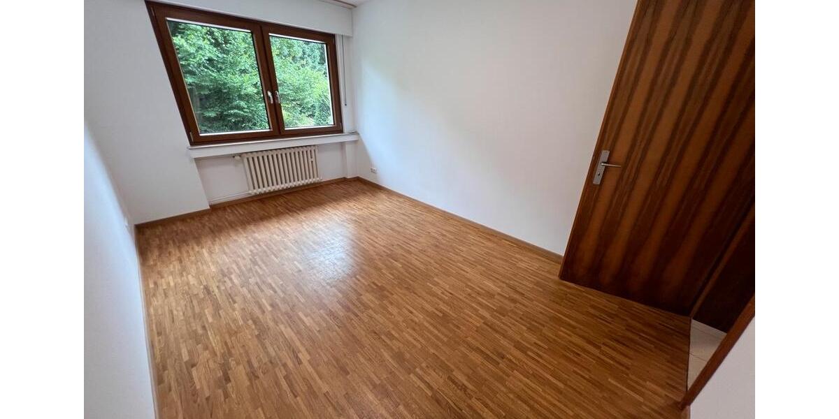 Reihenhaus Mülheim an der Ruhr Mellinghofen - 9 Zimmer, 248 m&sup2;, 689.000&euro; | Angebot:24611100
