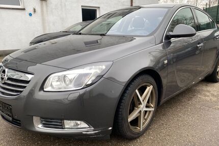 Opel Insignia 111.500 km 6.490 &euro; Essen 45309