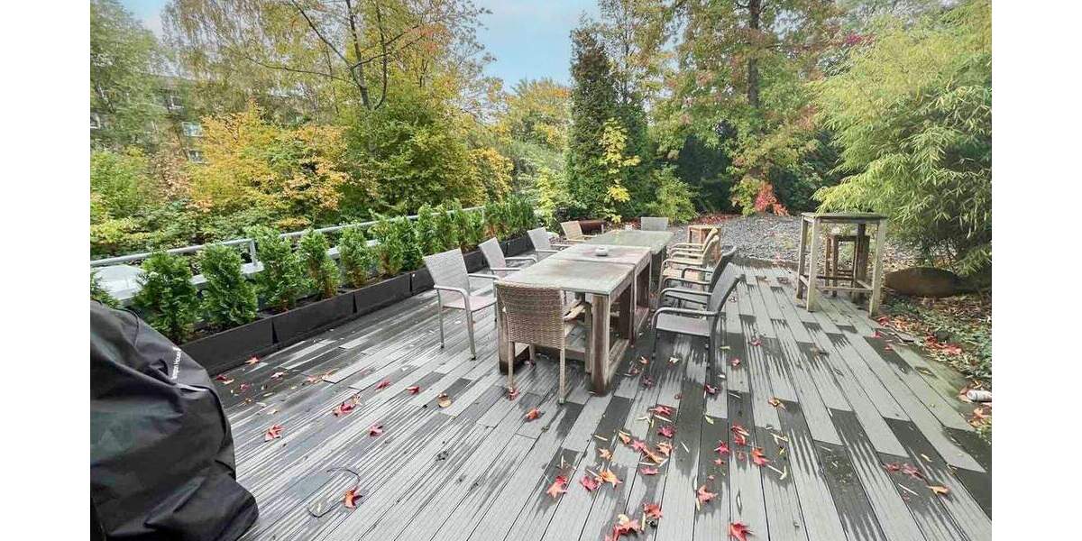 Exklusive Maisonette-Eigentumswohnung mit Sauna, großer Terrasse und außergewöhnlicher Architektur 5 zimmer