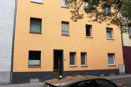 3 Schlafzimmer 1 Wohnzimmer 1 Kü. Bad Korr. Keller 86 4.5 zimmer