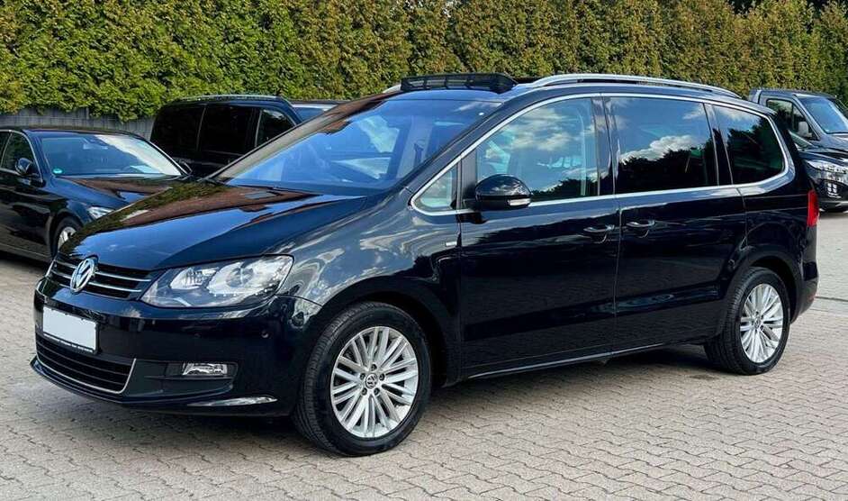 VW Sharan 181.000 km 15.990 € Recklinghausen 45659